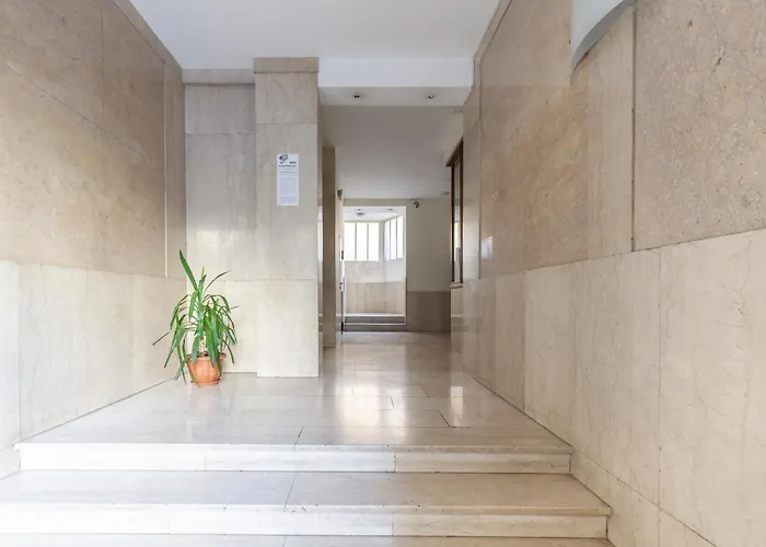 Hostly - Trieste Appartamento *