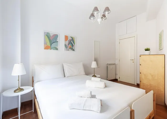 Hostly - Trieste Roma